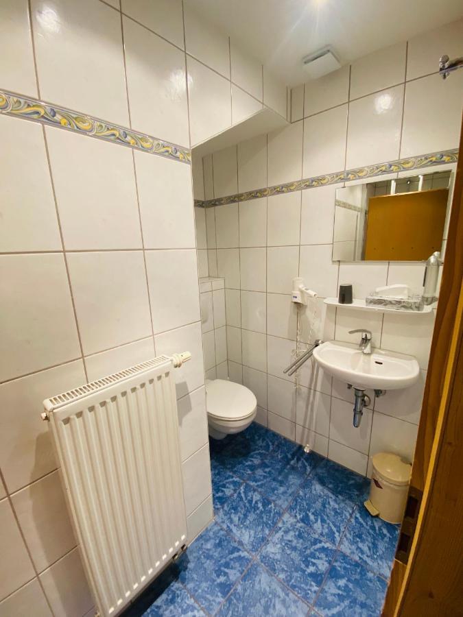 Gasthaus Elsaesser Hof كابل غرافنهاوسن المظهر الخارجي الصورة
